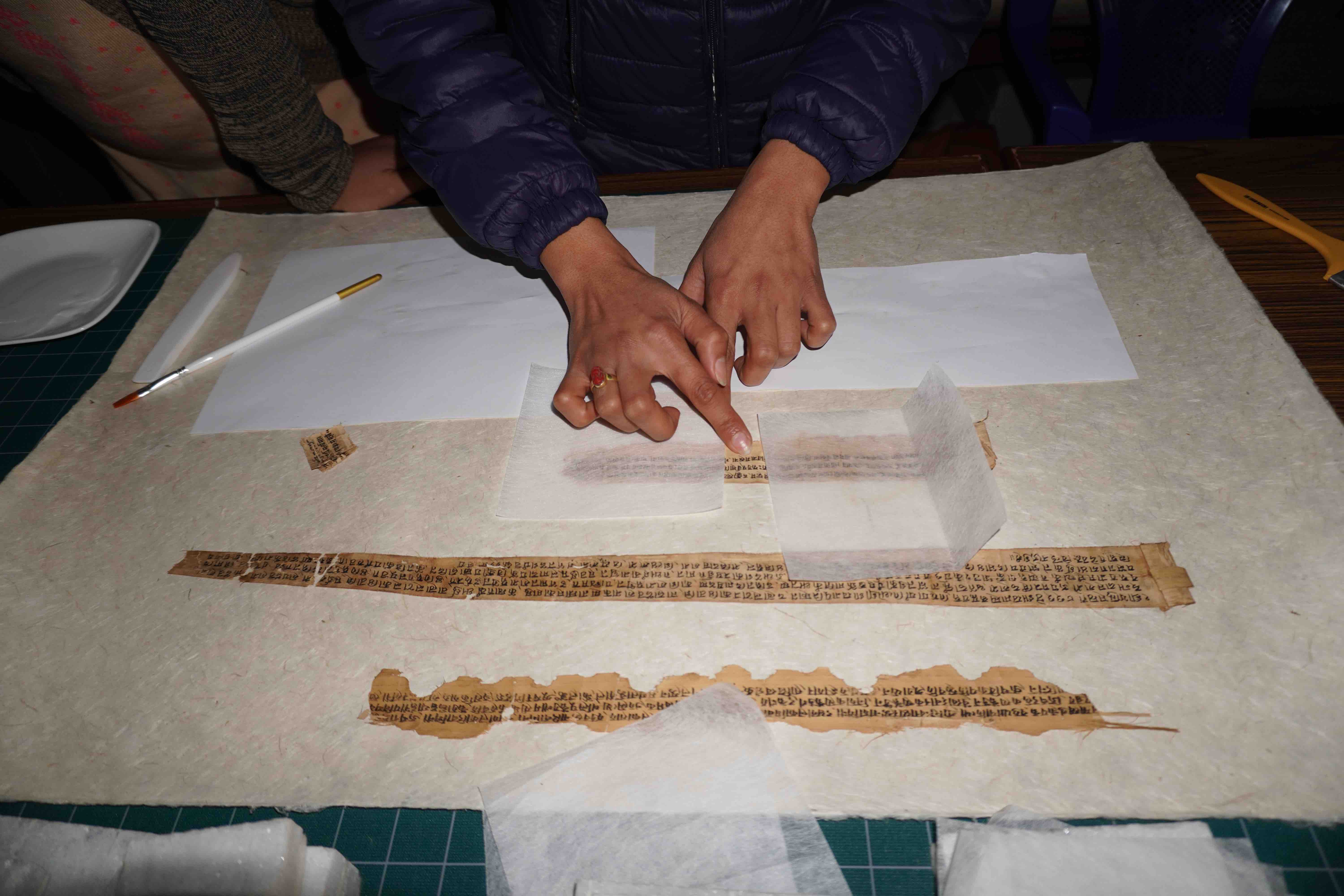 Palm-leaf manuscripts, Āśā Archives, Kathmandu